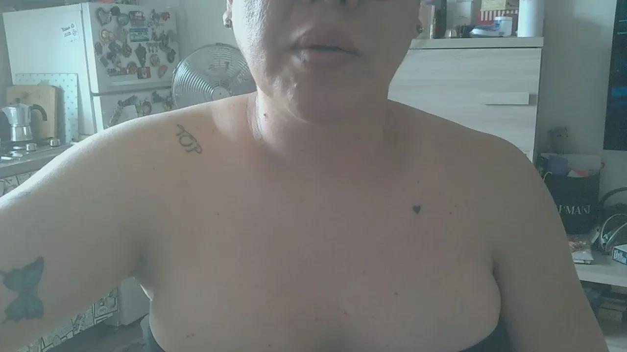 laylasan071 on Cam4 