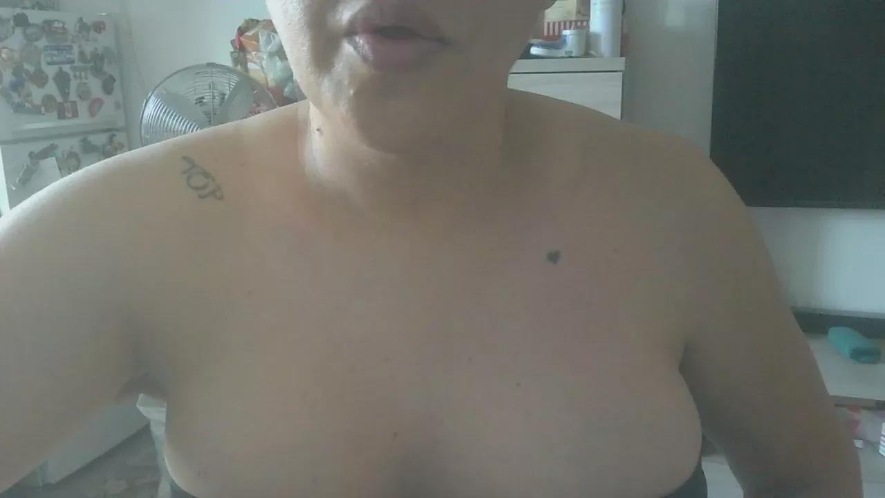 laylasan071 on Cam4 