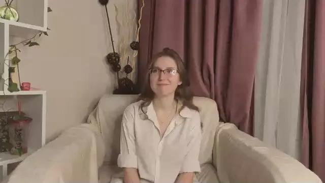 Offline LeighannViereck on Cam4