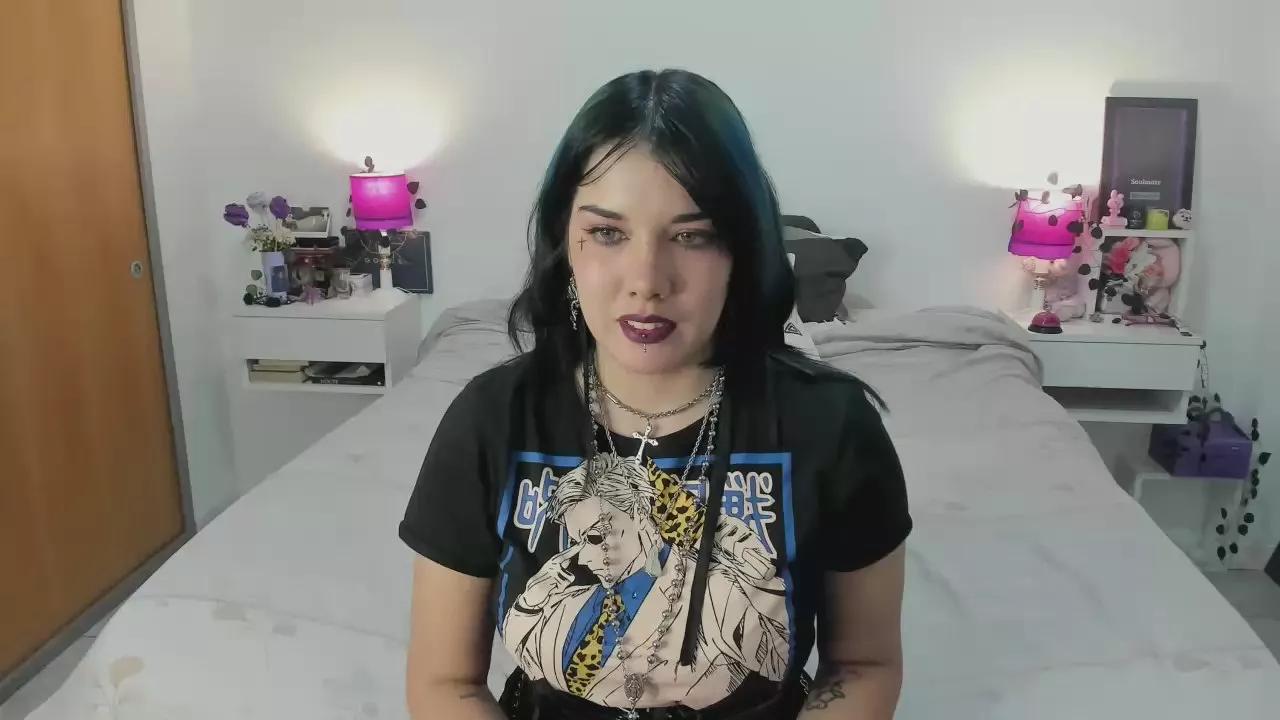 lennamoon on Cam4 