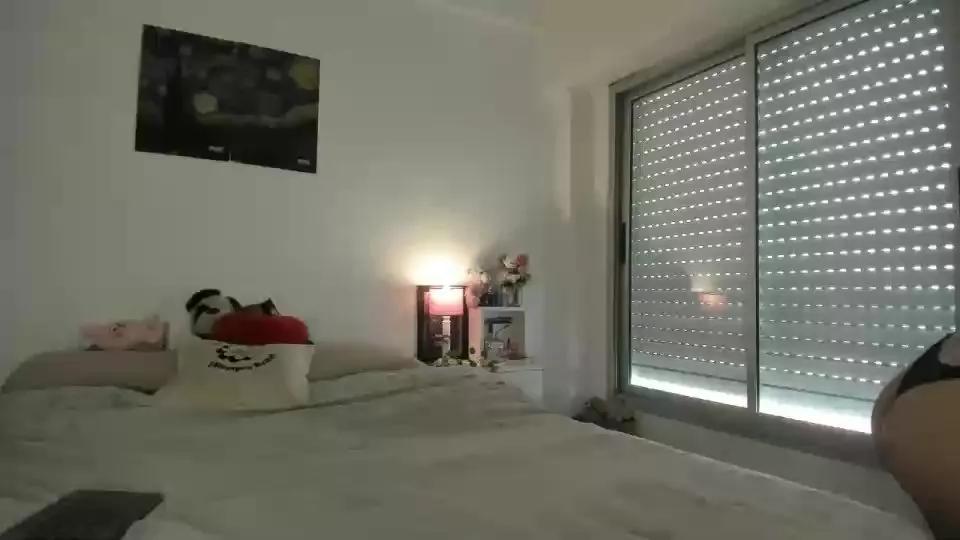 lennamoon on Cam4 