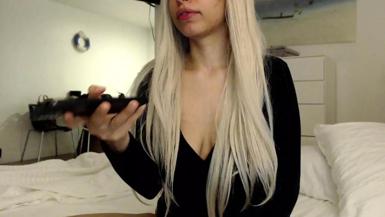 Lia9Lumi on Cam4 