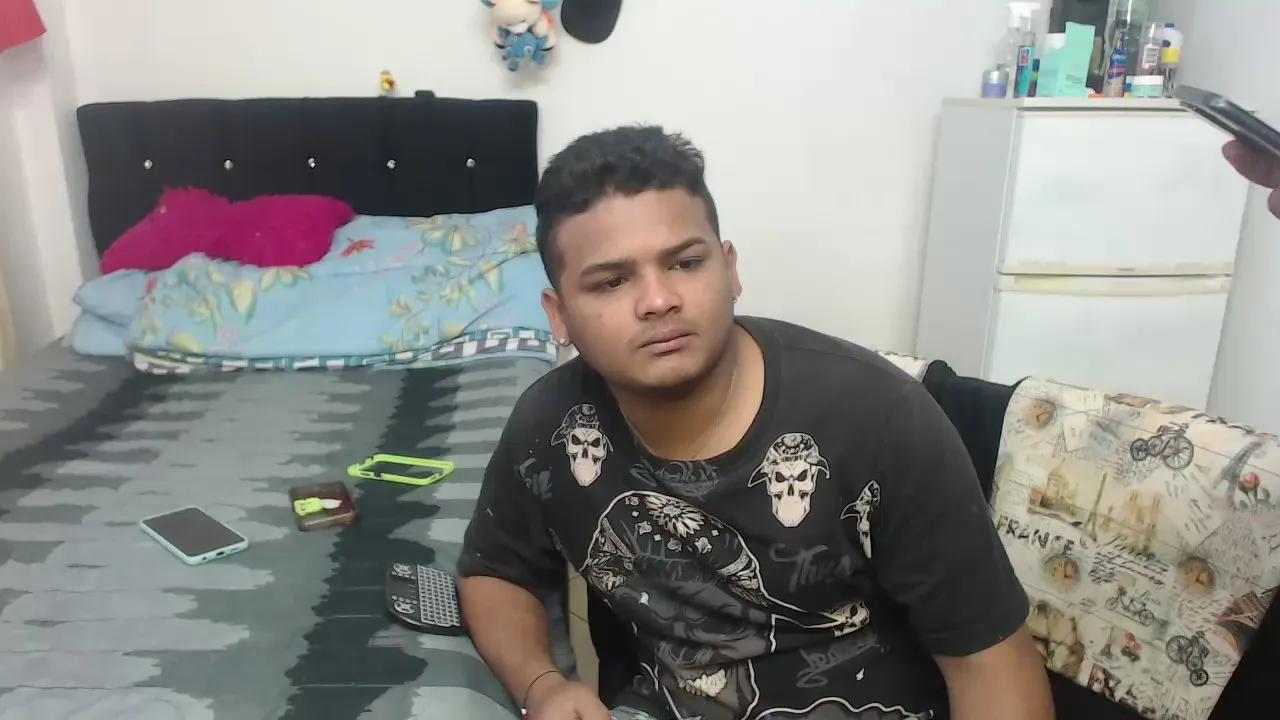 lili_latina on Cam4 