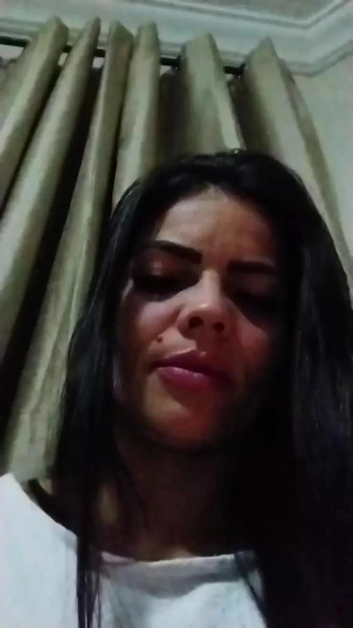Lily2025 on Cam4 