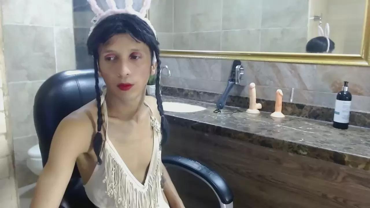 Lily_Dreamgirl on Cam4 