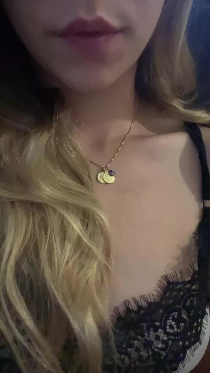 lilydangeli on Cam4 