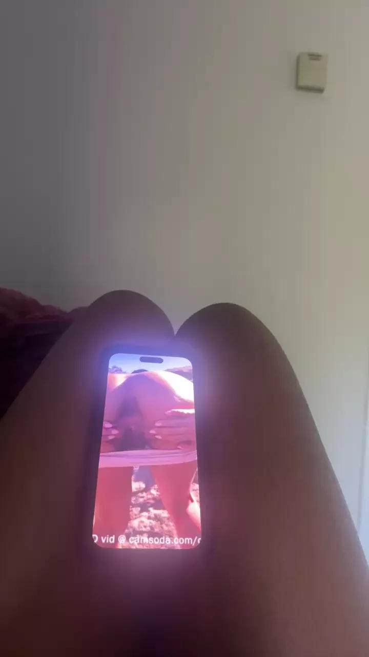 LittleSecretC on Cam4 