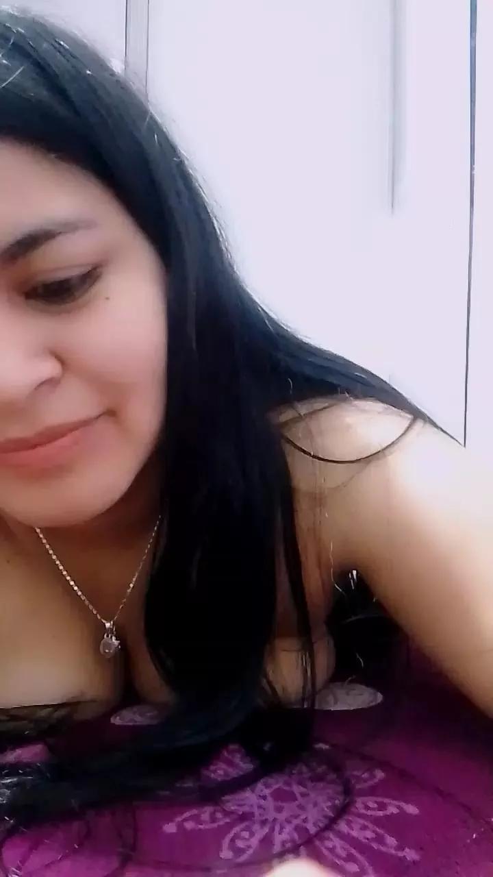 Llizxxy on Cam4 