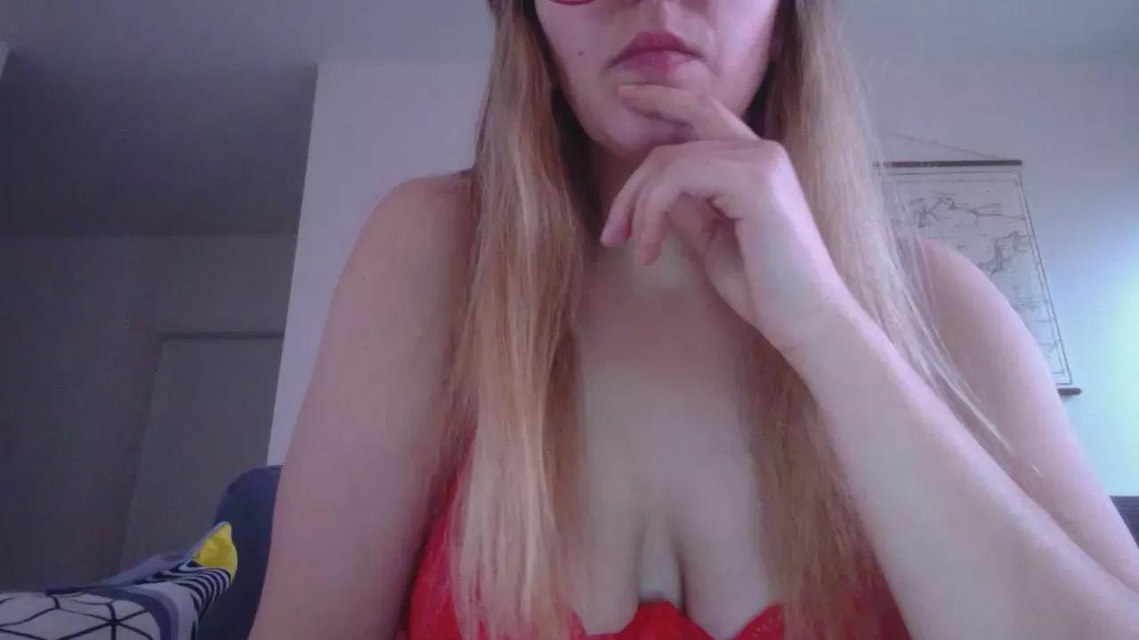 Lolotte79 on Cam4 