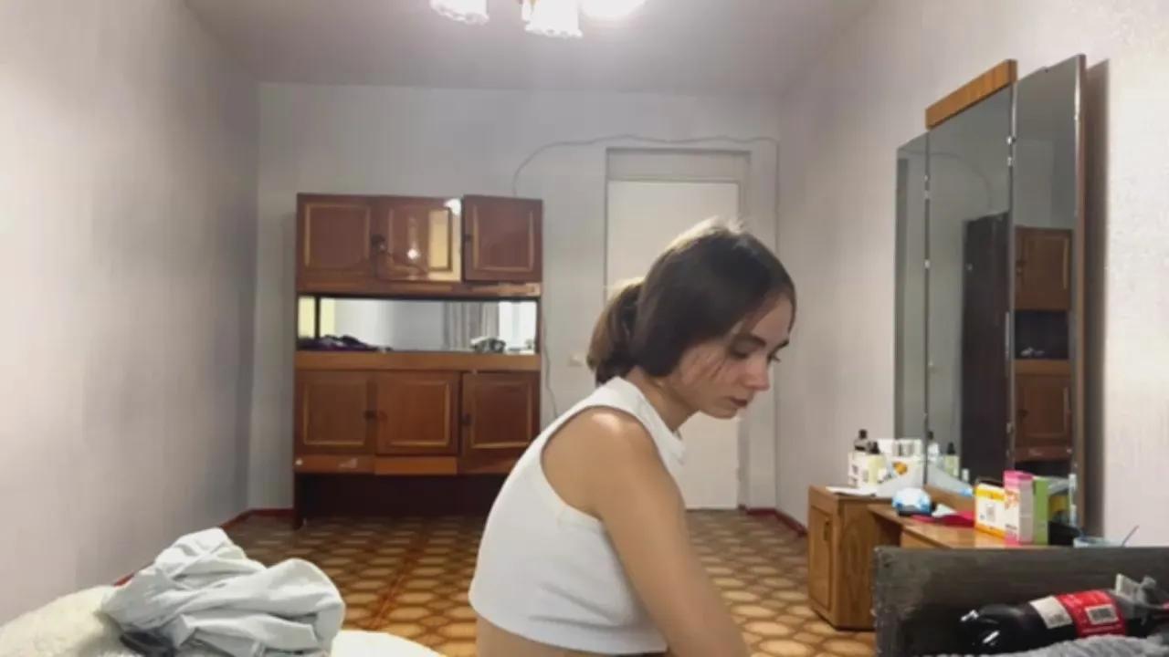 LonnaBrillhart on Cam4 