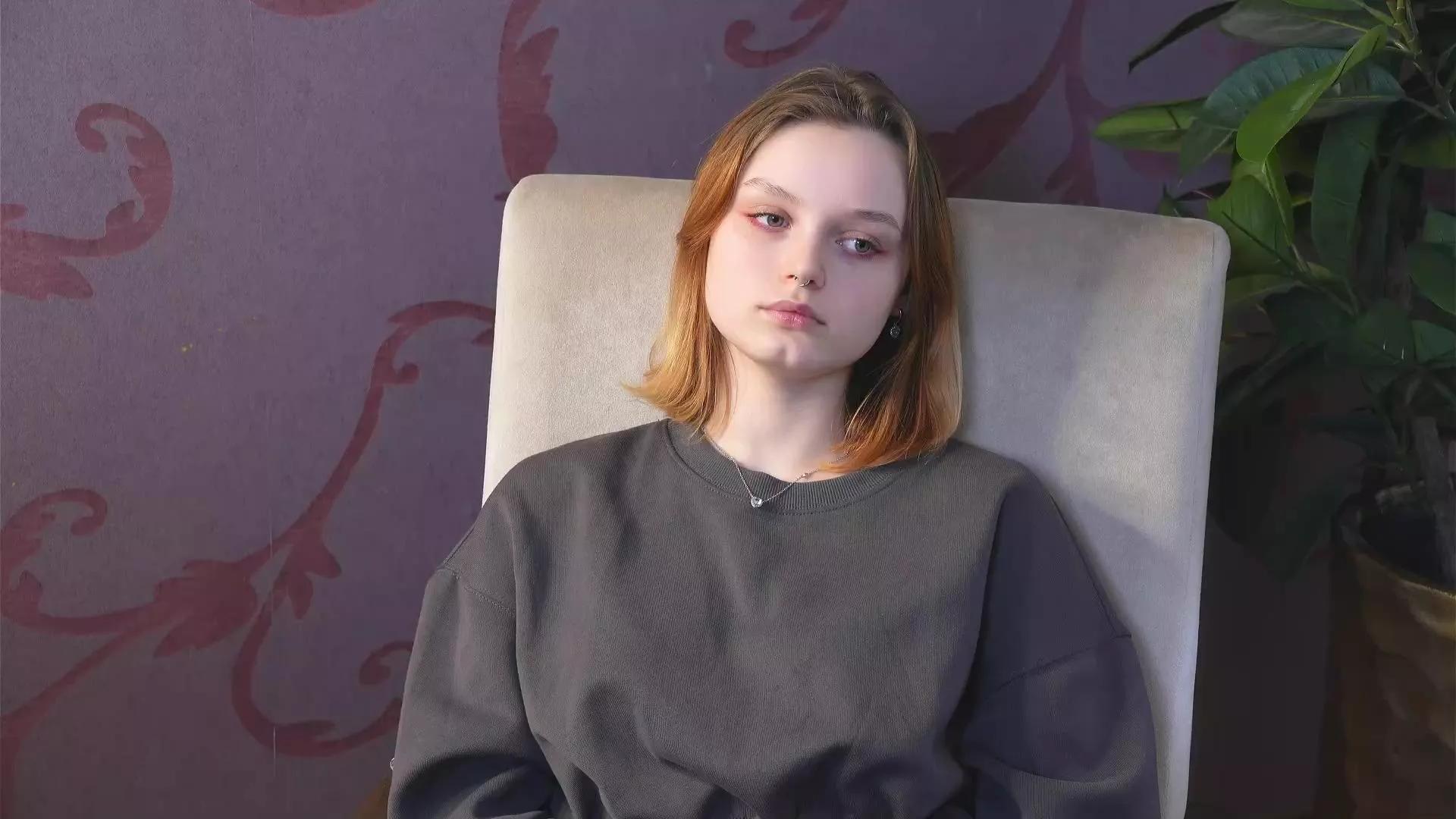 LornaHarcum on Cam4 