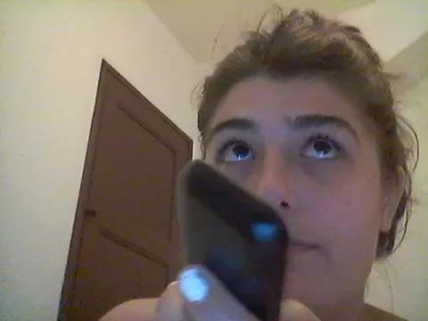 Loula3899 on Cam4 