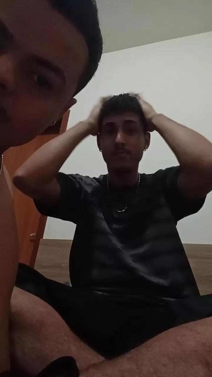 LucasFritz2304 on Cam4 