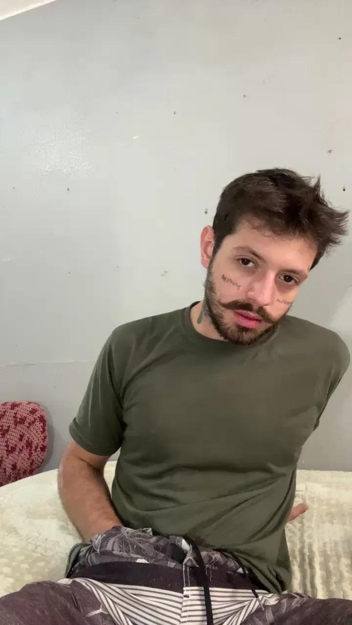 luccasKonigxxx on Cam4 