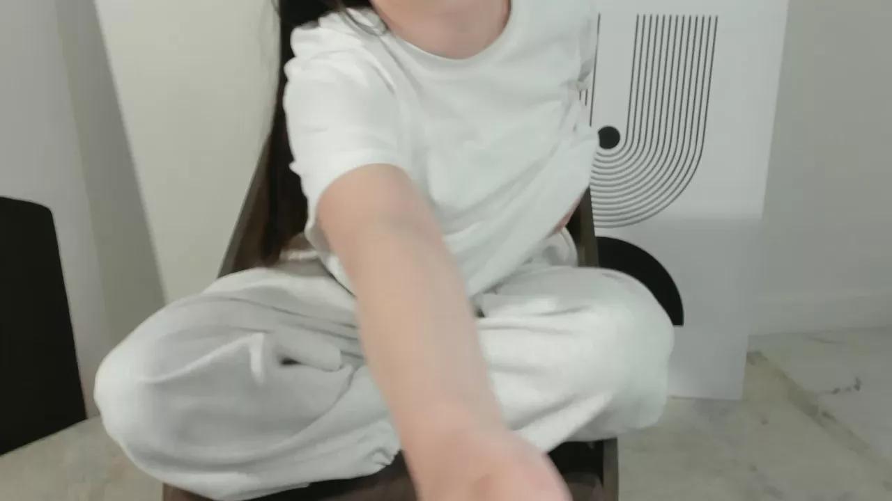 LucettaColl on Cam4 