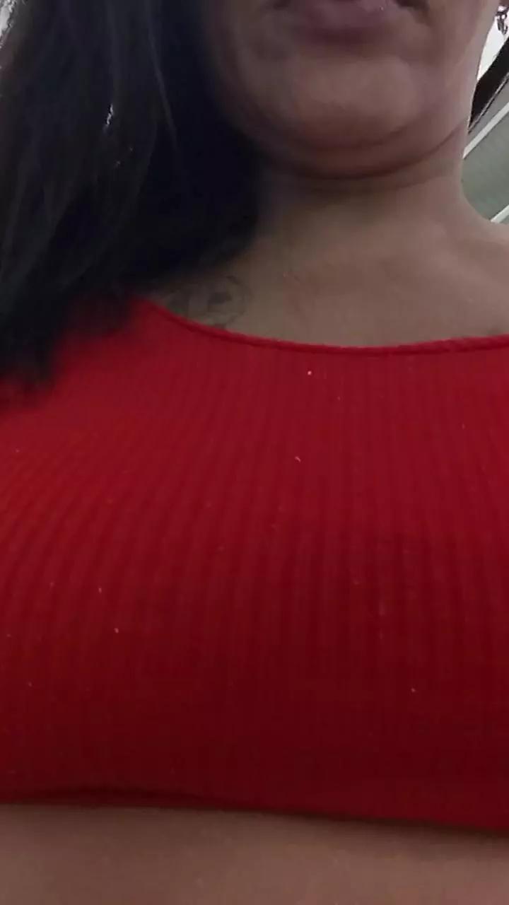 lucinha3 on Cam4 