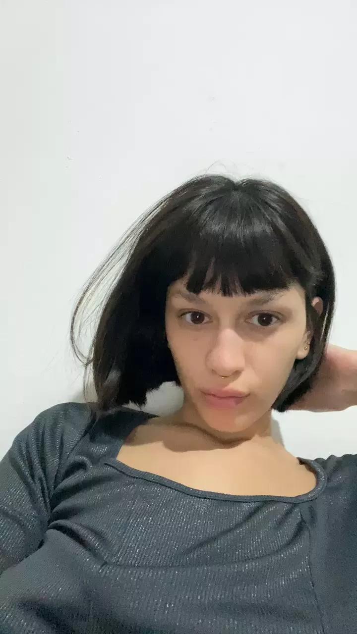 LudovicaAA on Cam4 