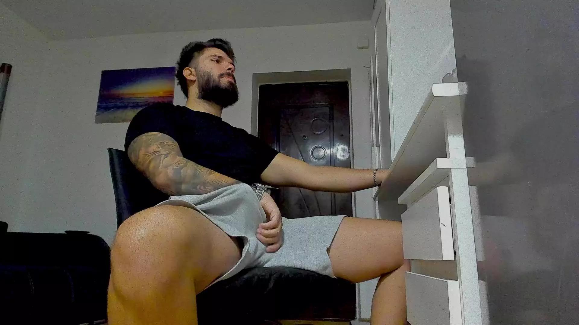LukeDenver on Cam4 
