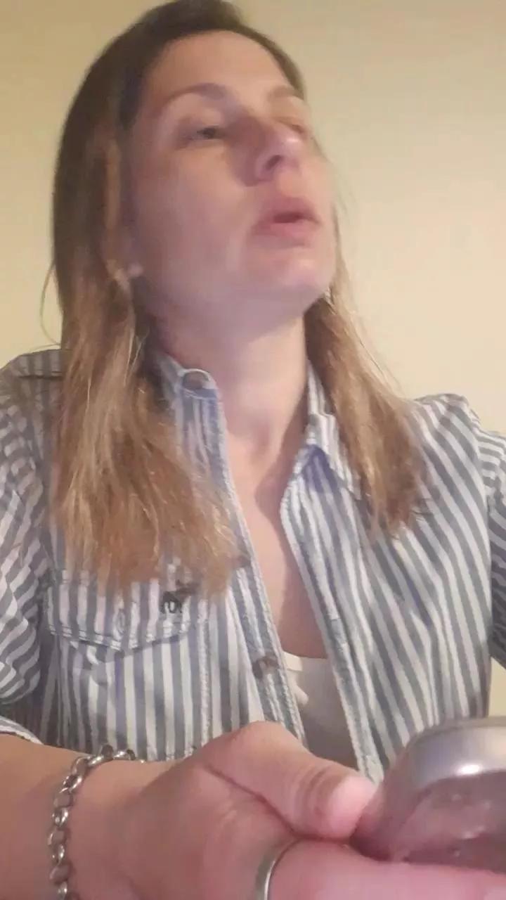Lulabazan2 on Cam4 