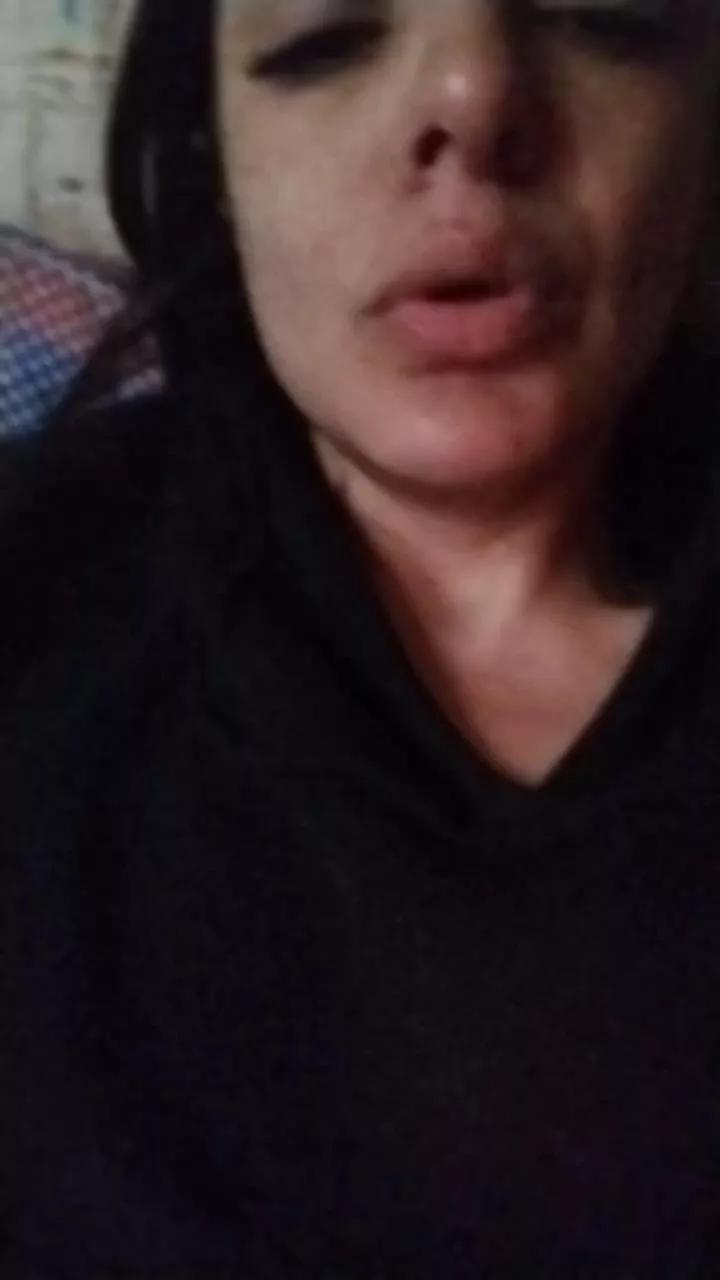 lulihot6 on Cam4 