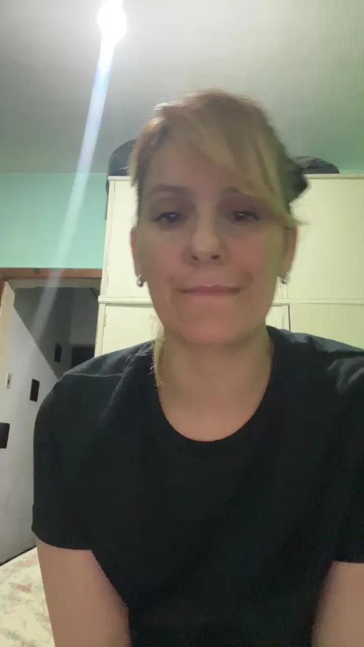 lulys_xxx on Cam4 