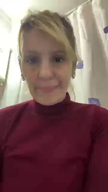 lulys_xxx on Cam4 