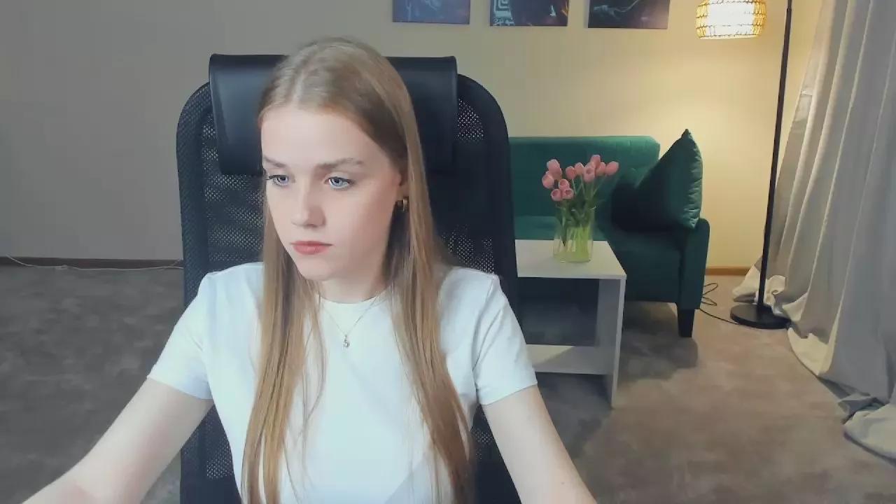 LynetteBalle on Cam4 