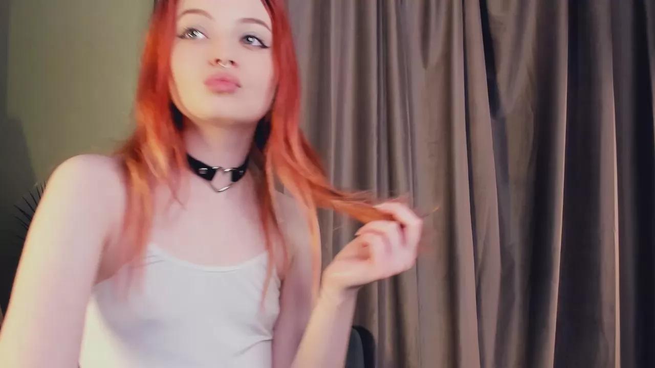 LynnCovert on Cam4 