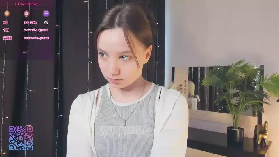 LynnCrissey on Cam4 