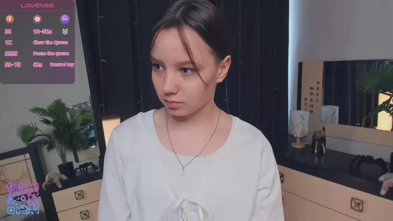 LynnCrissey on Cam4 