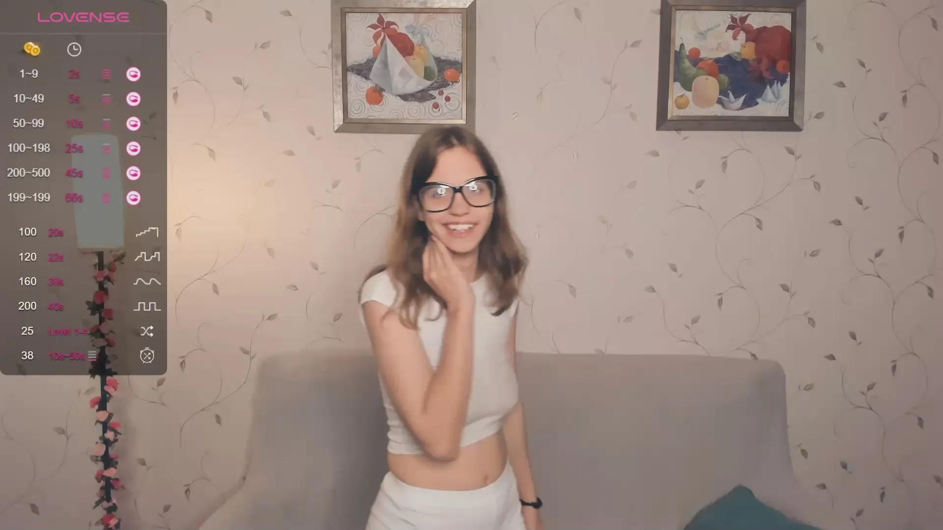 Freechat LynneCrust on Cam4