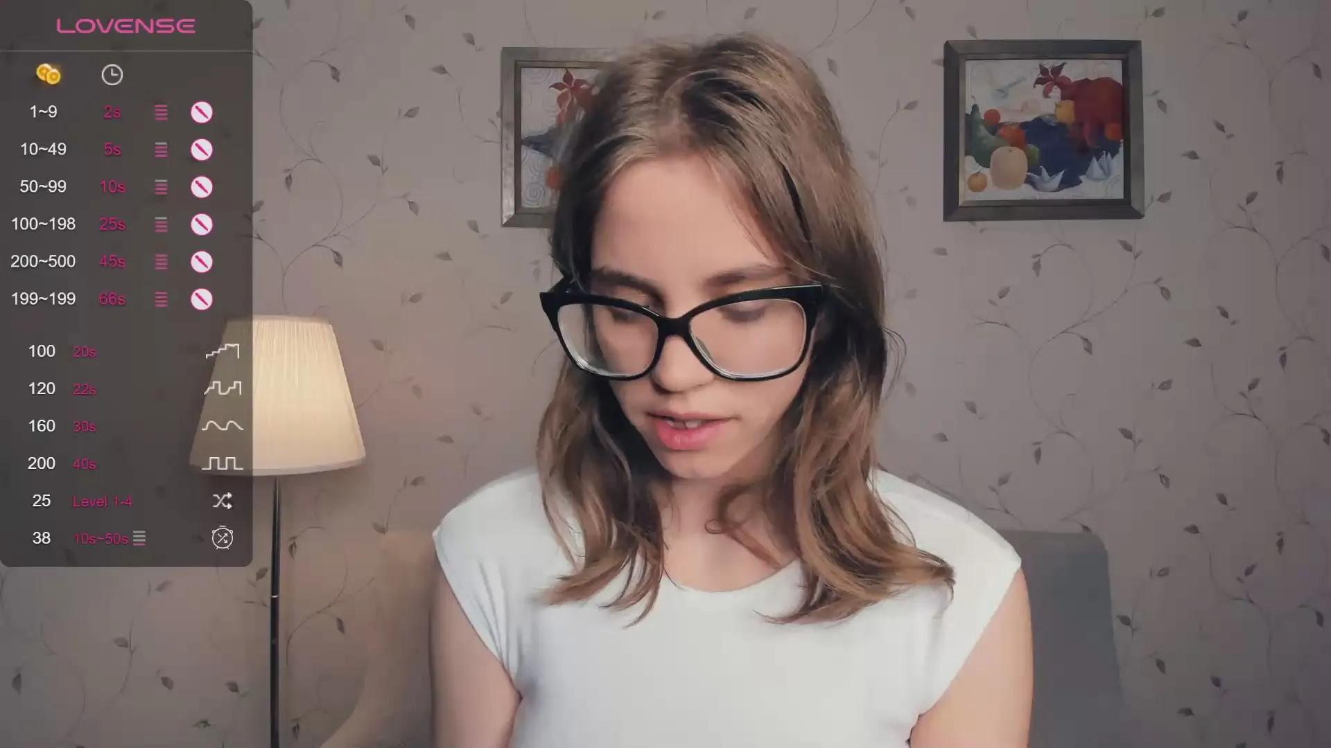 Freechat LynneCrust on Cam4