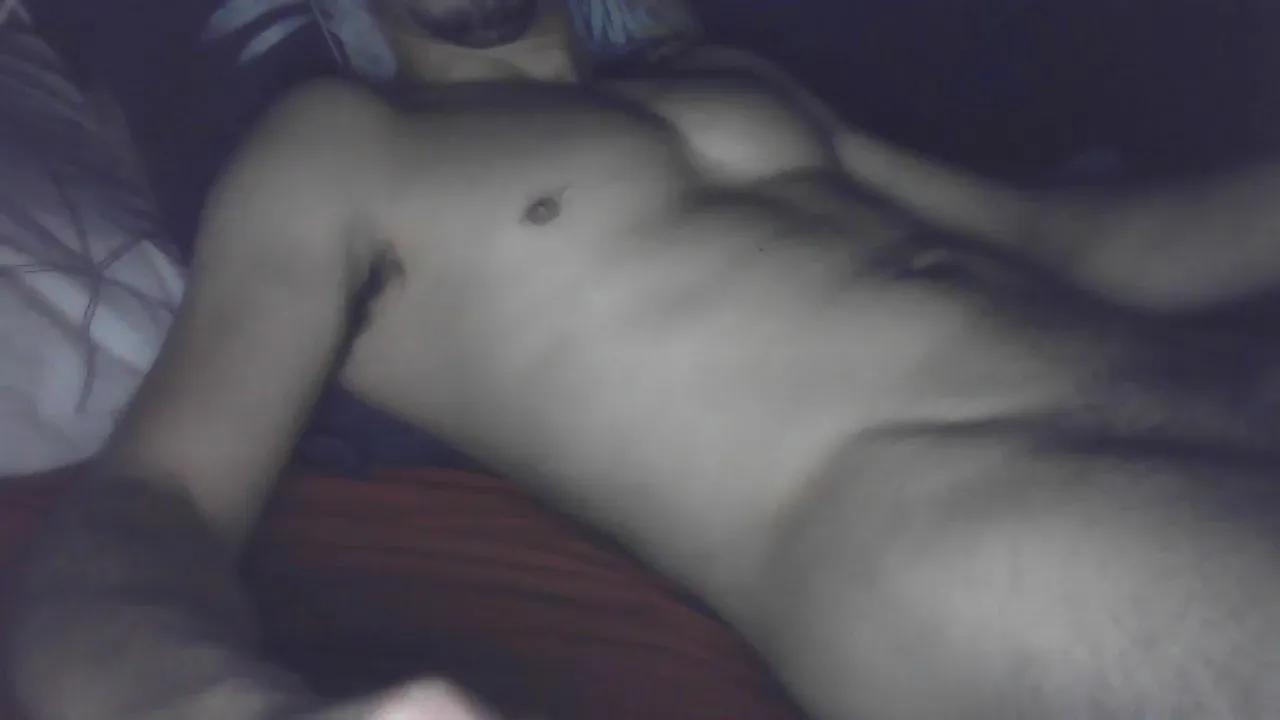 Offline lyonnais6 on Cam4