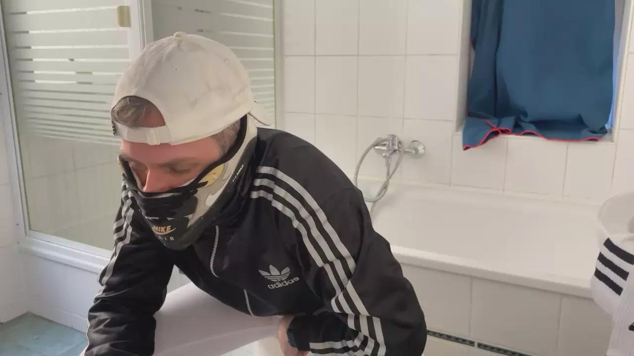 Offline m_daniel_ on Cam4