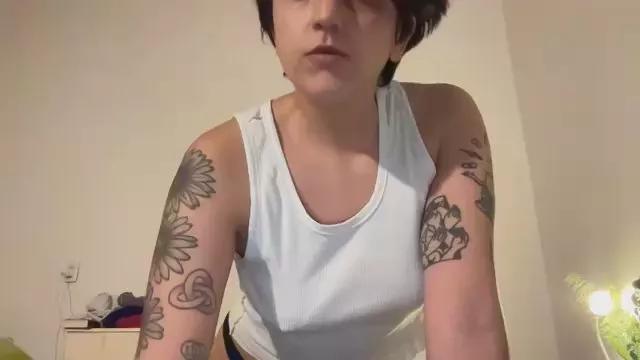 magiktears on Cam4
