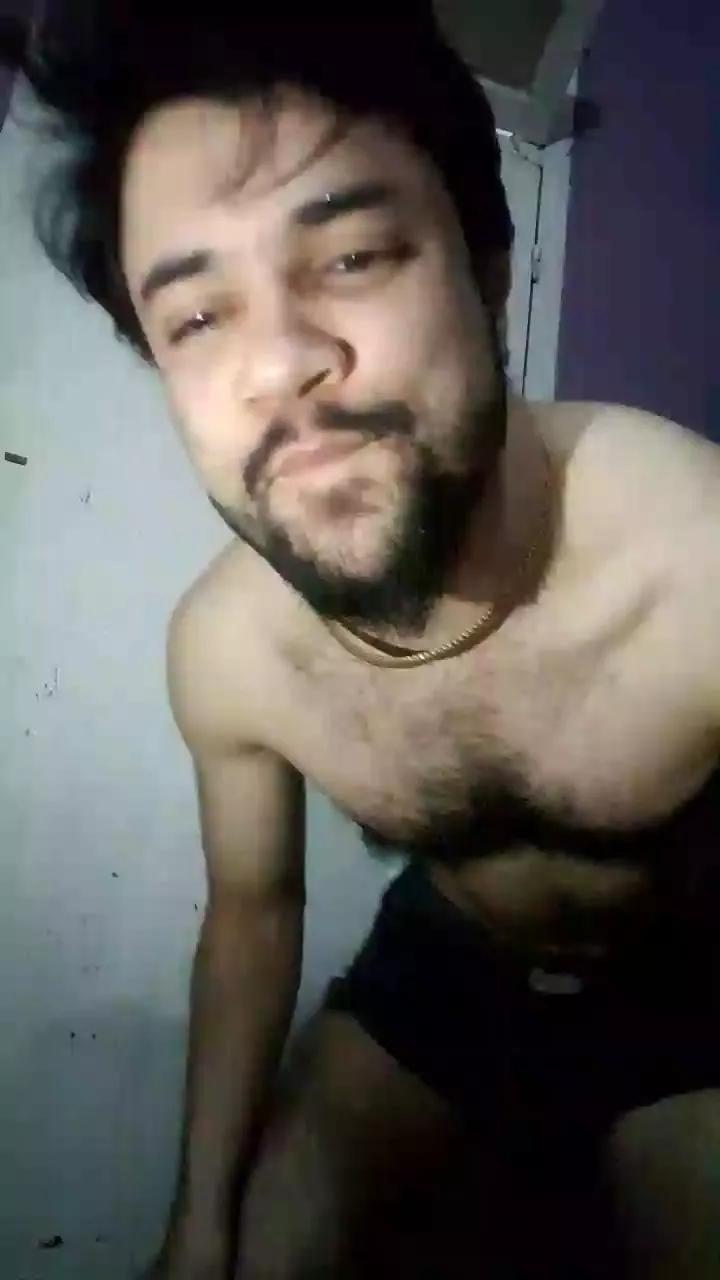makeumelt69 on Cam4 
