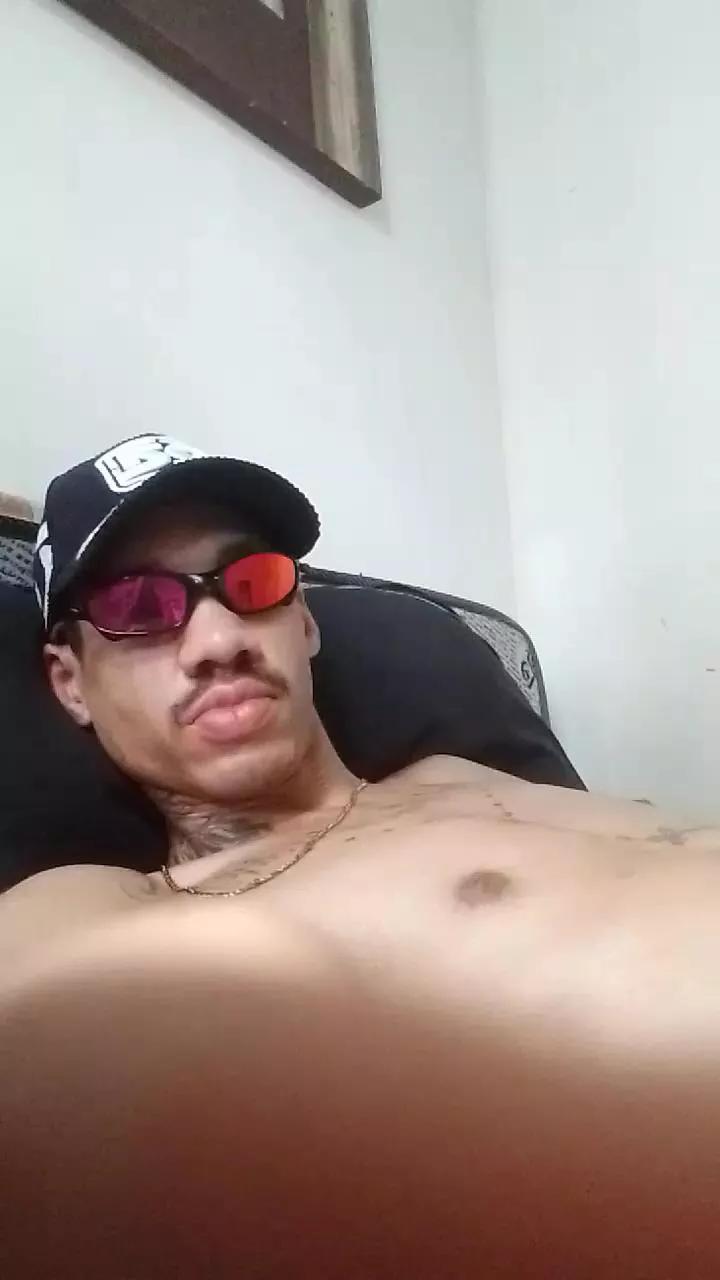 MALOKATATUAD98 on Cam4 