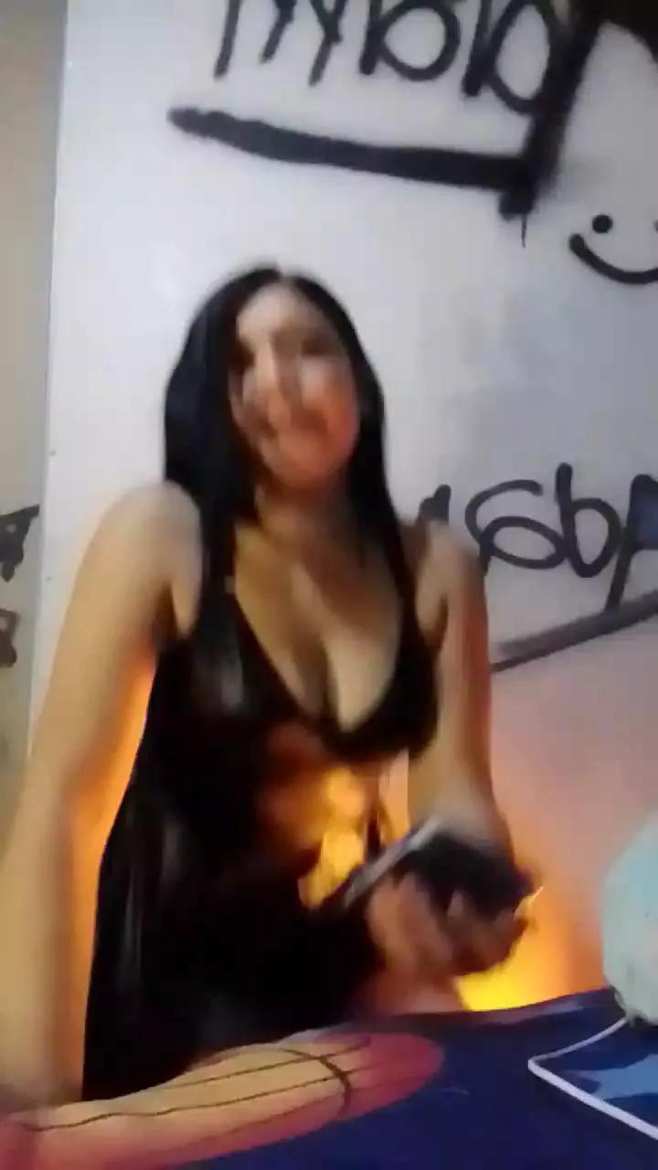 Mamissonga on Cam4 