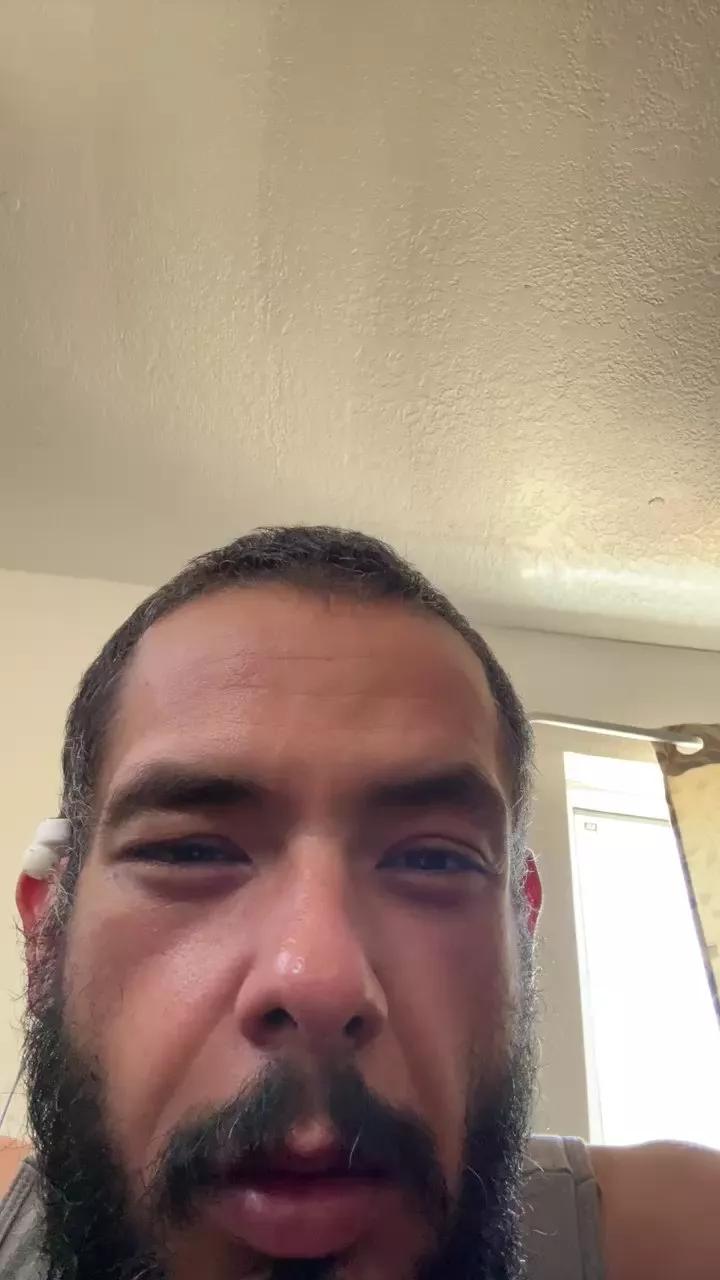 Mannyb0yy on Cam4 