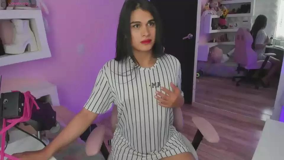 Freechat mara_bella_ on Cam4