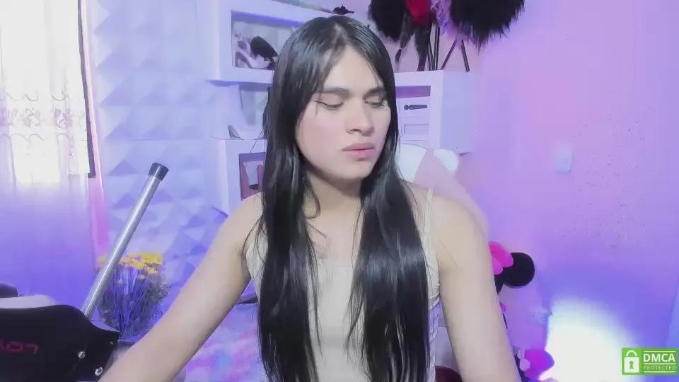 Freechat mara_bella_ on Cam4