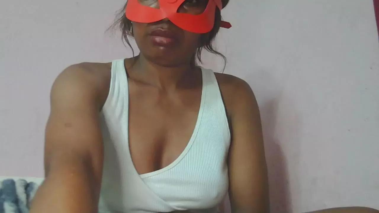 Marah23 on Cam4 