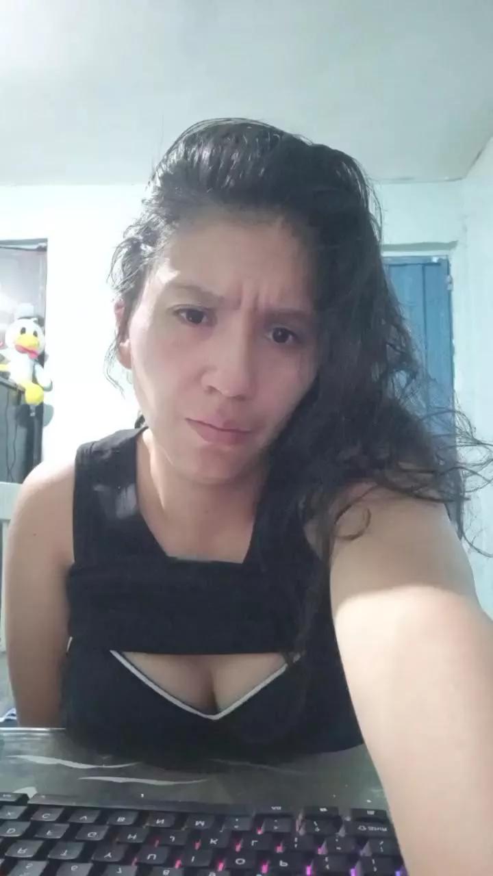 Offline marce3421 on Cam4