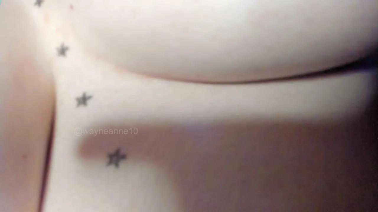 mariannelove77 on Cam4