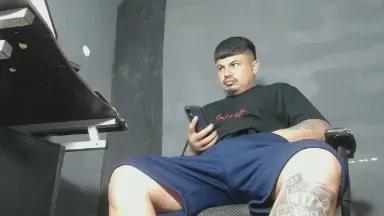 Offline master_bigcock1 on Cam4