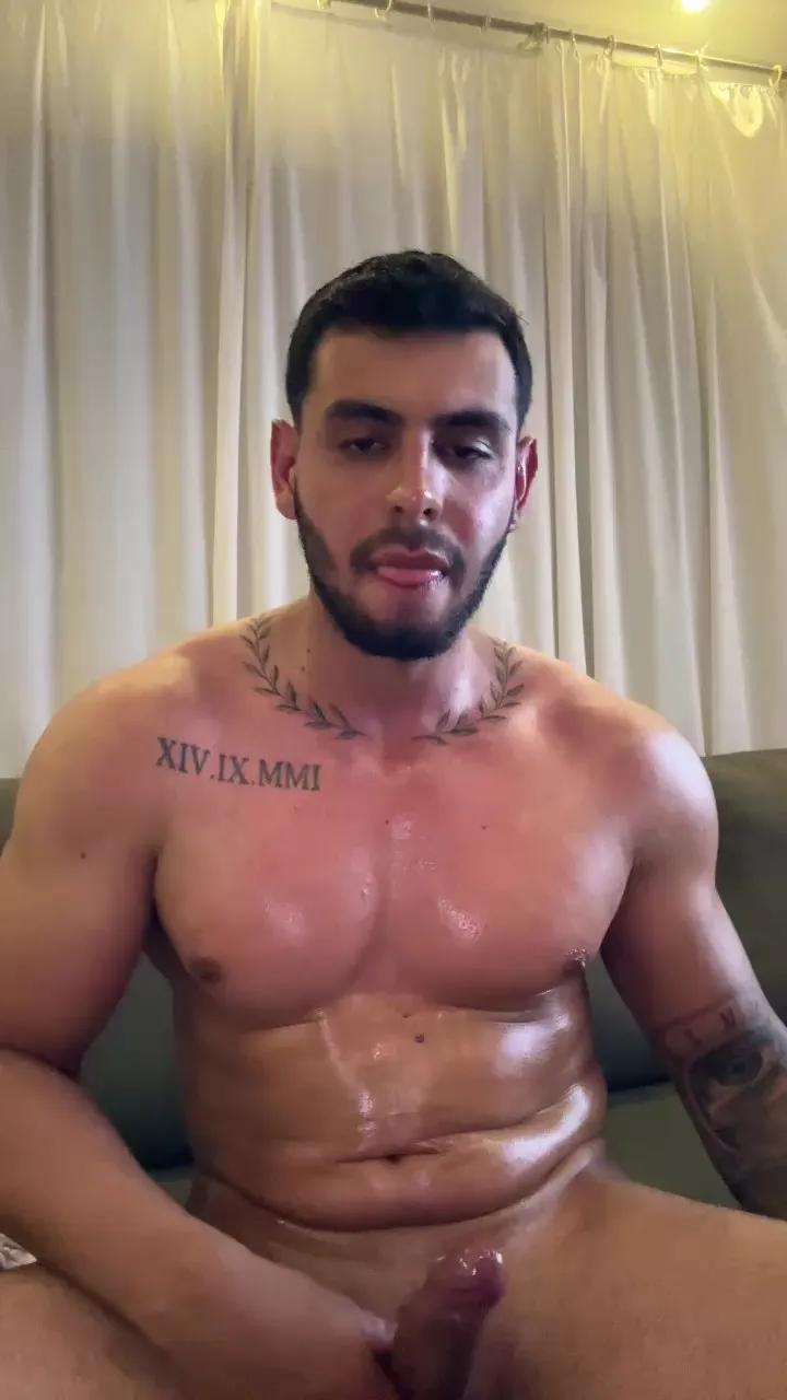 Matheusoliverr on Cam4