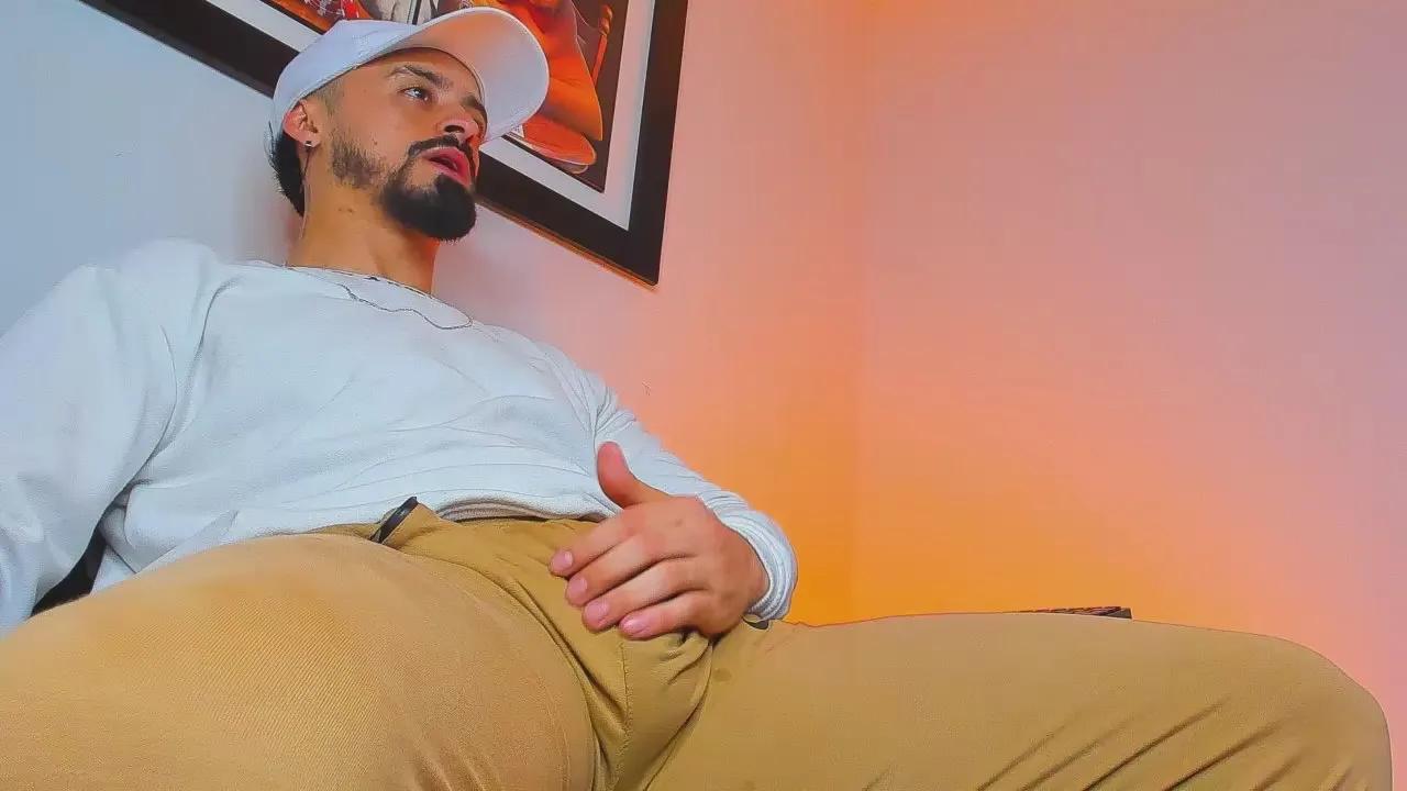 Offline Maximus_Sr on Cam4