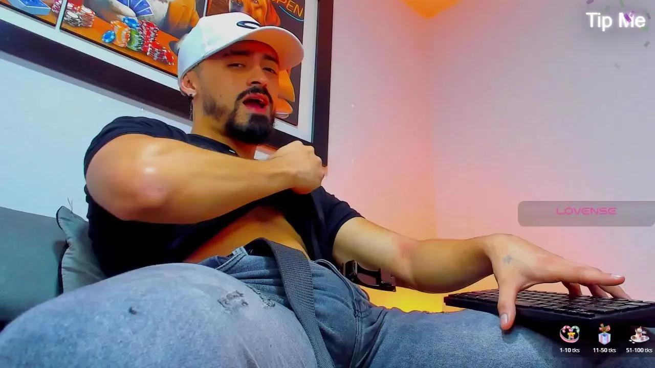 Offline Maximus_Sr on Cam4