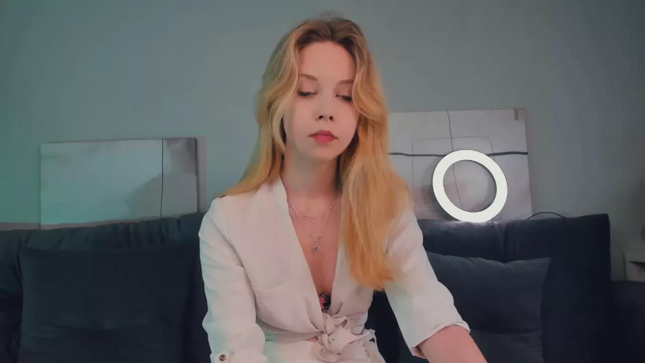 Mayflames on Cam4 