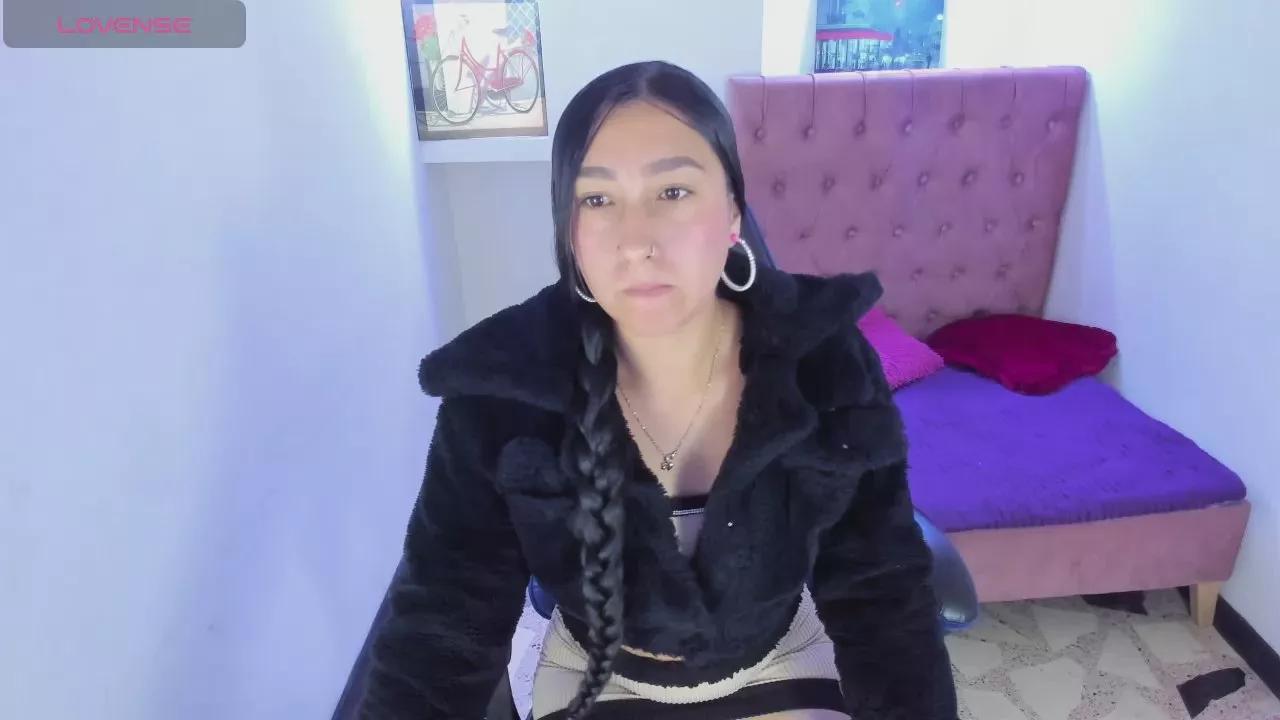miaa_scott on Cam4 